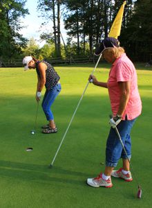 Blue Heron Golf Club takes part in Golf For The Cure